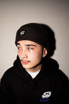 STAPLE BEANIE (COAL)